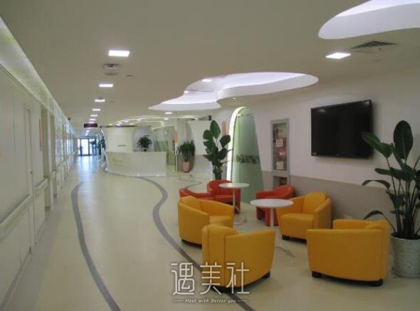 上海东方医院矫正牙齿价格表|医生名单更新+口碑评价一览