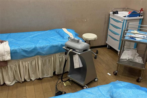 杭州薇琳整形美容医院治疗室