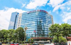 华西医院整形外科价格表一览！含双眼皮|正颌等价目附医生预约咨询