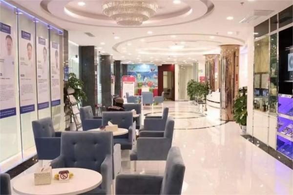 随州泰康拜博口腔医院大厅