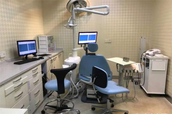 随州泰康拜博口腔医院种植牙