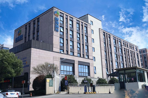 贵州做近视眼手术眼科医院排名-这些医院不仅实力强收费价格也合理