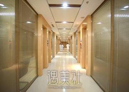 上海东方医院矫正牙齿价格表|医生名单更新+口碑评价一览