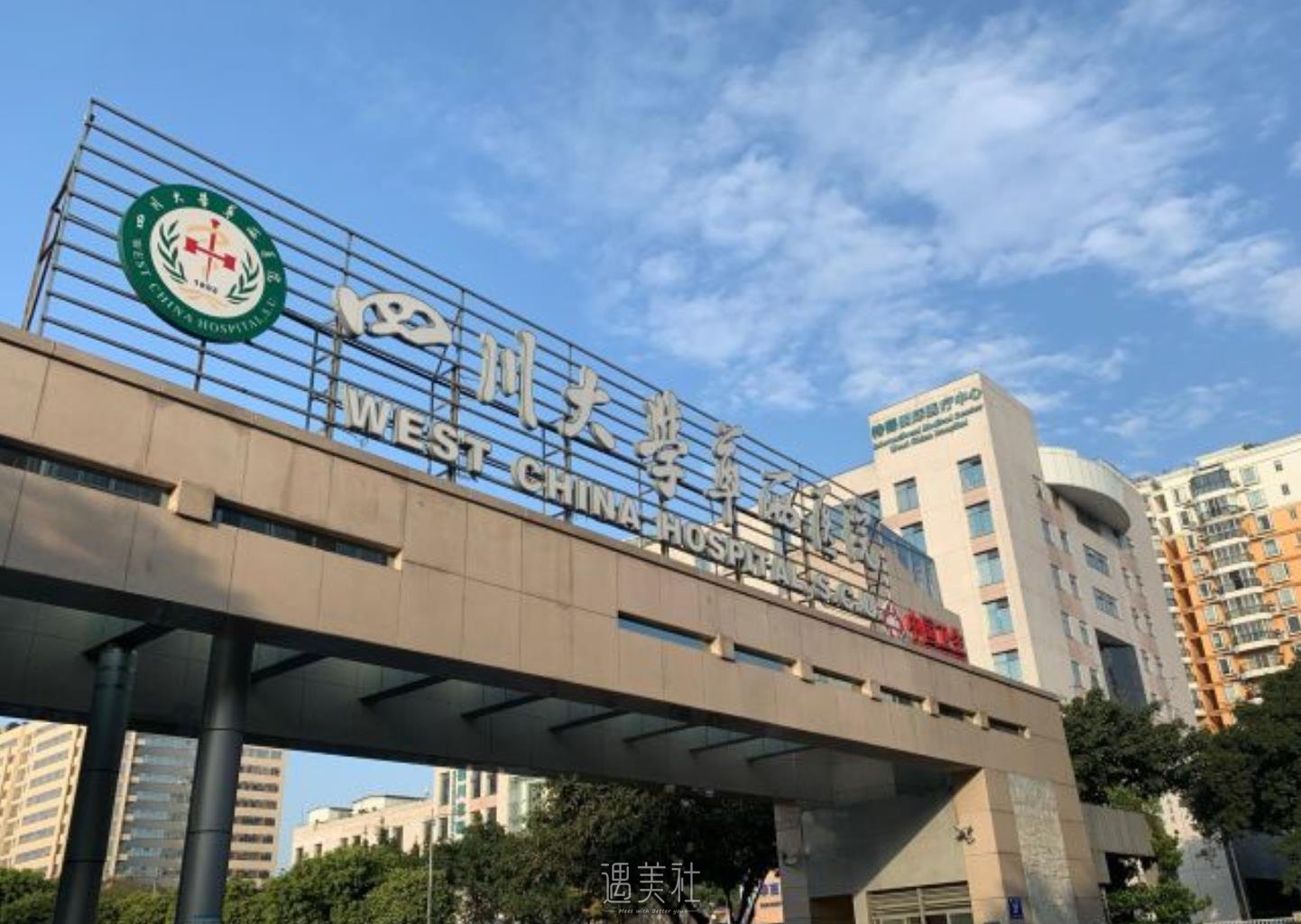 华西自体脂肪隆胸多少钱呢？价格表+热门医生名单更新