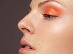 假体丰胸圆形和水滴形介绍(假体丰胸好还是脂肪丰胸)