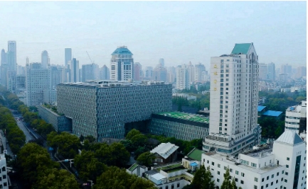 南京鼓楼医院.jpg 南京鼓楼医院.jpg