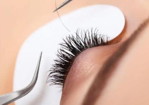 深圳美加美医疗美容价格表get到了！包含【李月庆医生】个人擅长！