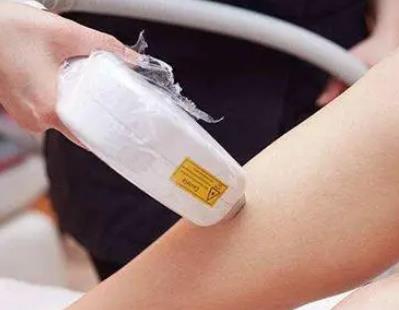 微信截图_20220429153229.jpg 沈阳市中医院整形科价格价目表!口碑医生:郑艳秋、彭莉个人资料反馈