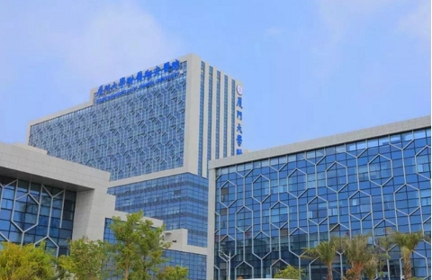 云南大学附属医院.jpg 云南大学附属医院.jpg