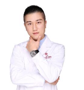 福州十大鼻整形医生，前十鼻部整形权威医生为你推荐