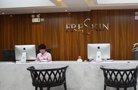 5.jpg 陕西祛斑的医院排名前十:上榜前几位均为人气超高的实力派医院,点击了解!