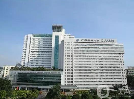 南宁牙科医院哪个好又便宜,排名前十一一给出,综合种植牙实力口腔机构!