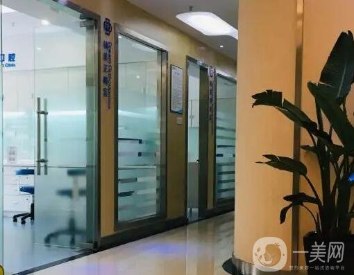 长沙口腔医院排名前十强性价比高，有名度和口碑居高位，私立牙科正规正规