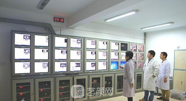 福州总院整形外科主任医师名单，实力骨干医生介绍+价格表
