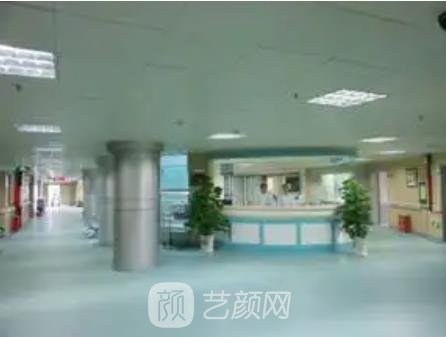 深圳市宝安人民医院美容科怎么样?医生介绍+价格表