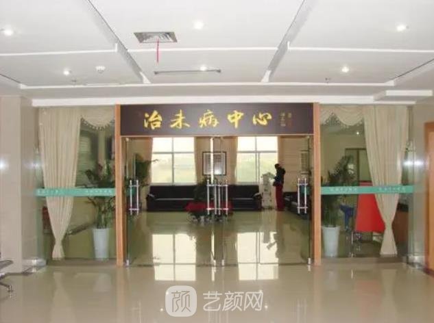 岳阳市第一人民医院割双眼皮咋样？多少钱？医生介绍+实例