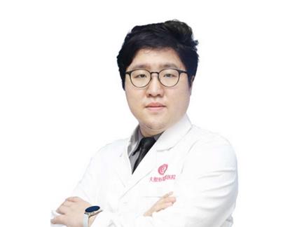 中国磨骨骨干医生排行前五名单正式发布！都是好口碑的大咖医生~快来预约哦~