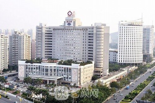 东莞东华医院美容科怎么样?医生信息+价目表,附隆鼻实例