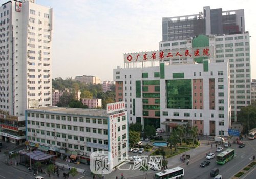 广州唐志荣医生隆胸技术怎么样?医生实力及实例一览