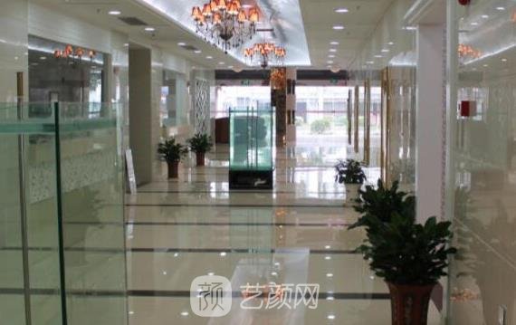 揭阳哪里看牙科又便宜又好？市人民医院、牙博士、华美、牙卫士