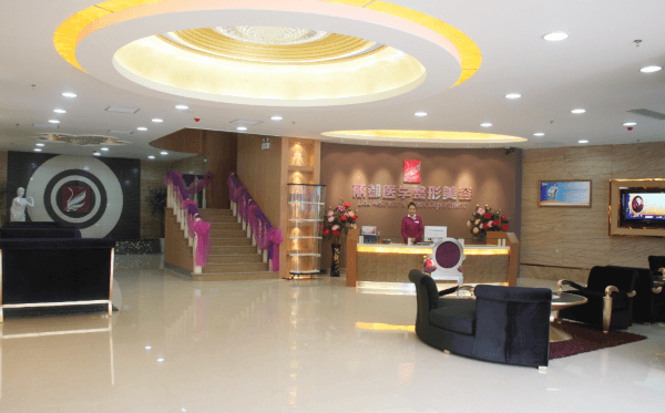 北京丽都医疗美容医院丰胸怎么样？吴继东医生做内窥镜定制丰胸靠谱